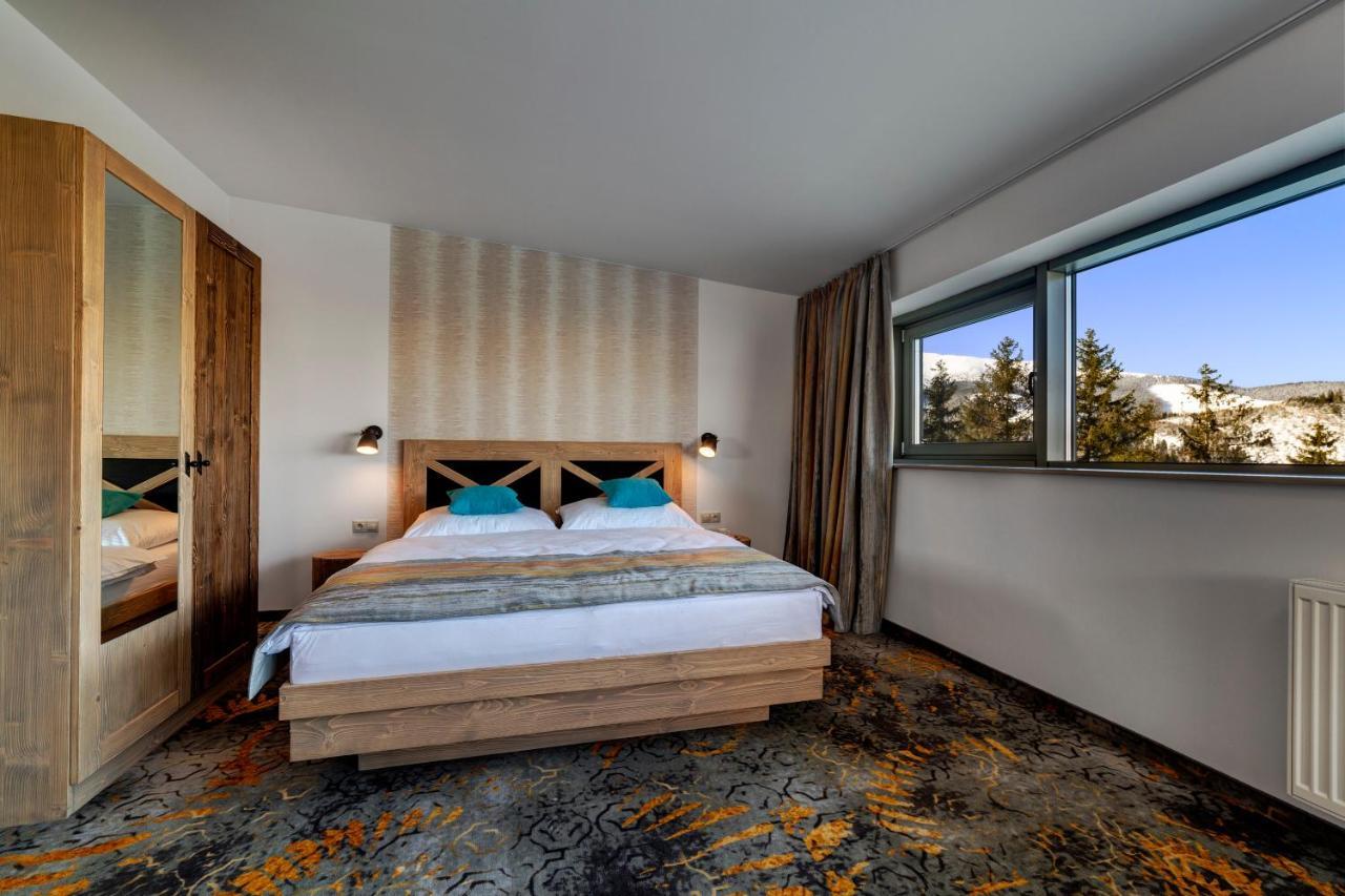 Hotel Strachan Family Jasna Demanovska Dolina Ngoại thất bức ảnh